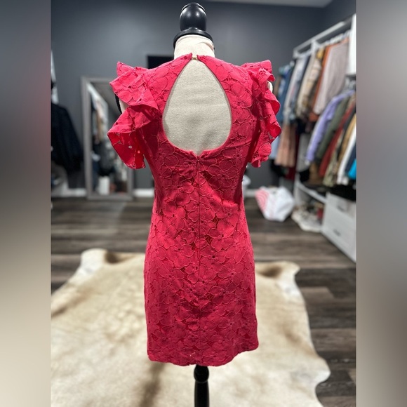 Trina Turk Pink Coral Lace Sheath Dress XS Flutter Sleeve Party Open Back - Picture 3 of 5